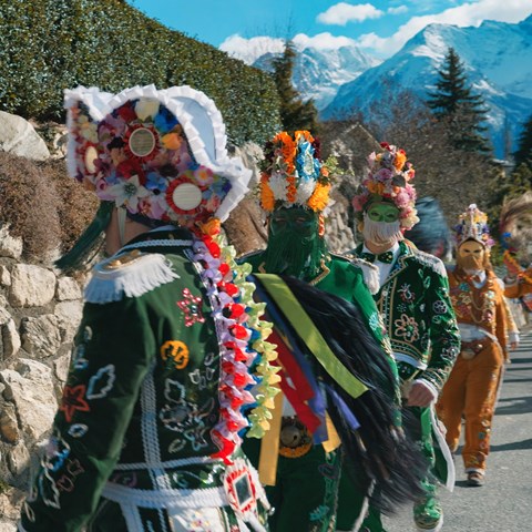 The Carnival of Roisan: a traditional journey into the heart of Coumba Freide