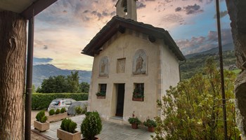 The 5 Chapels of Roisan